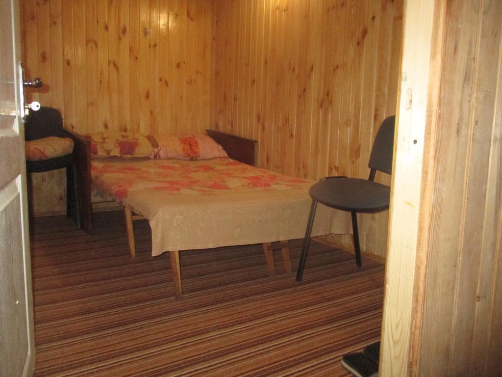 Pershyy Hostel U Cherkasah Cserkaszi Kültér fotó