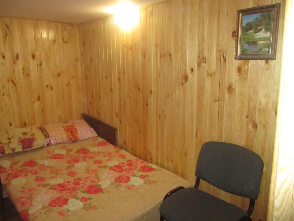 Pershyy Hostel U Cherkasah Cserkaszi Kültér fotó